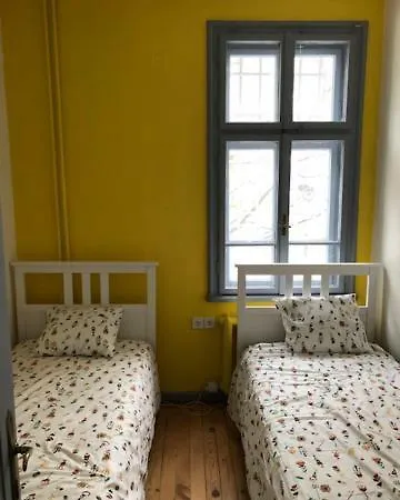 Apartment Milka 1 *